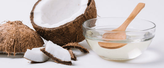 Já ouviu falar em óleo de coco para vagina? Conheça os benefícios e saiba como usá-lo